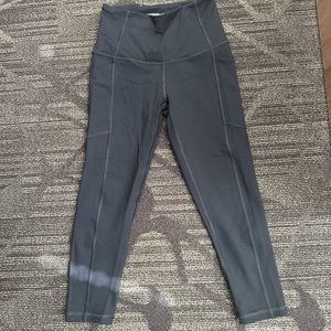 Victoria Secret Crop Leggings